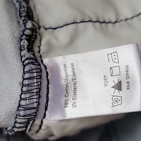 Venus Slim Fit Stretch Jeans Light Wash Light Pastel Floral Print Size 2 ladies - Picture 9 of 9